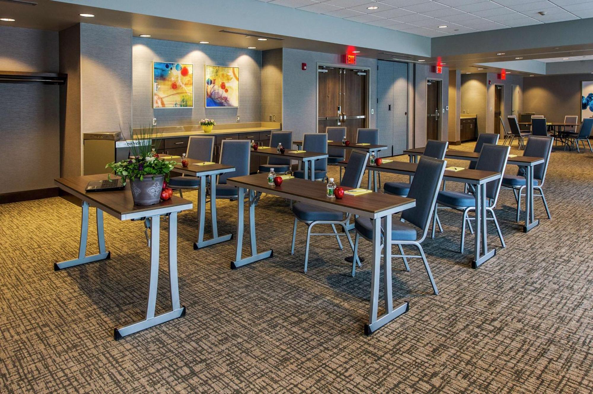 Hampton Inn & Suites/Foxborough/Mansfield מראה חיצוני תמונה